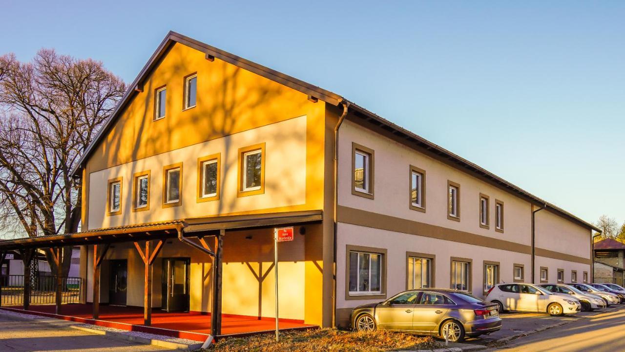 Industrial Belisce Bed & Breakfast Eksteriør bilde